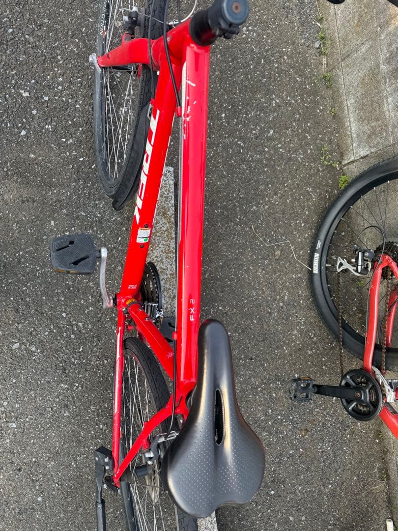 TREKクロスバイク FX2 SHIMANO 24速　送料別で配送可