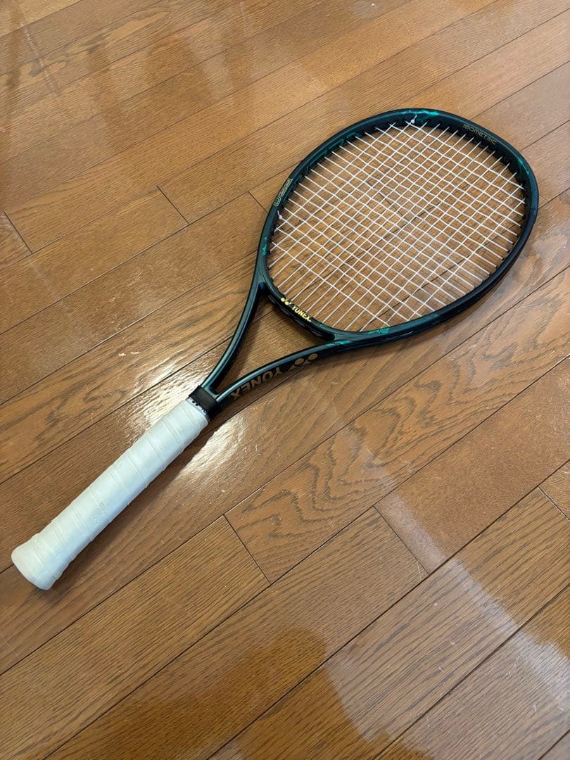 YONEX テニスラケット vcore pro 100