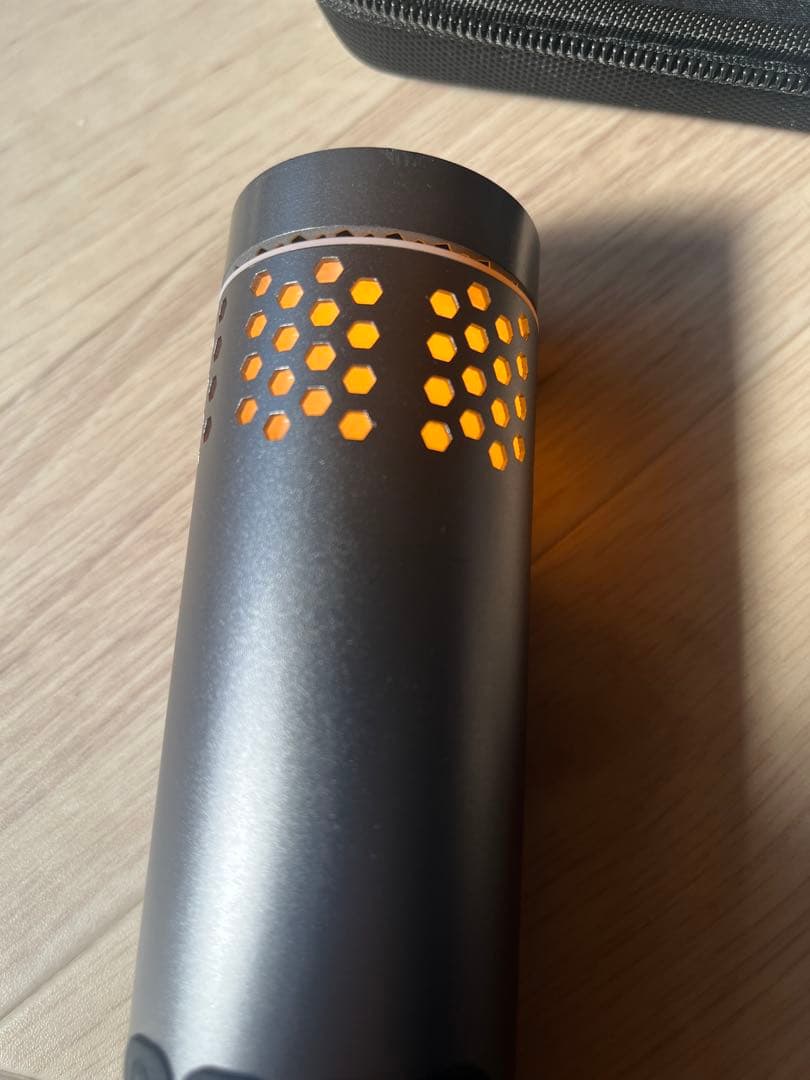 【キャンプや防災用に】三脚付きLEDランタン