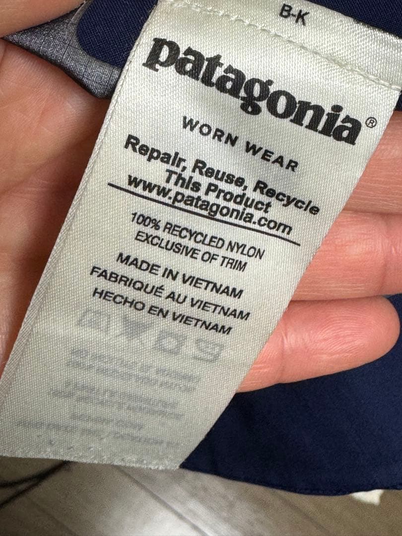 【値下げ】patagonia パウスレイヤージャケットS レディースFA18