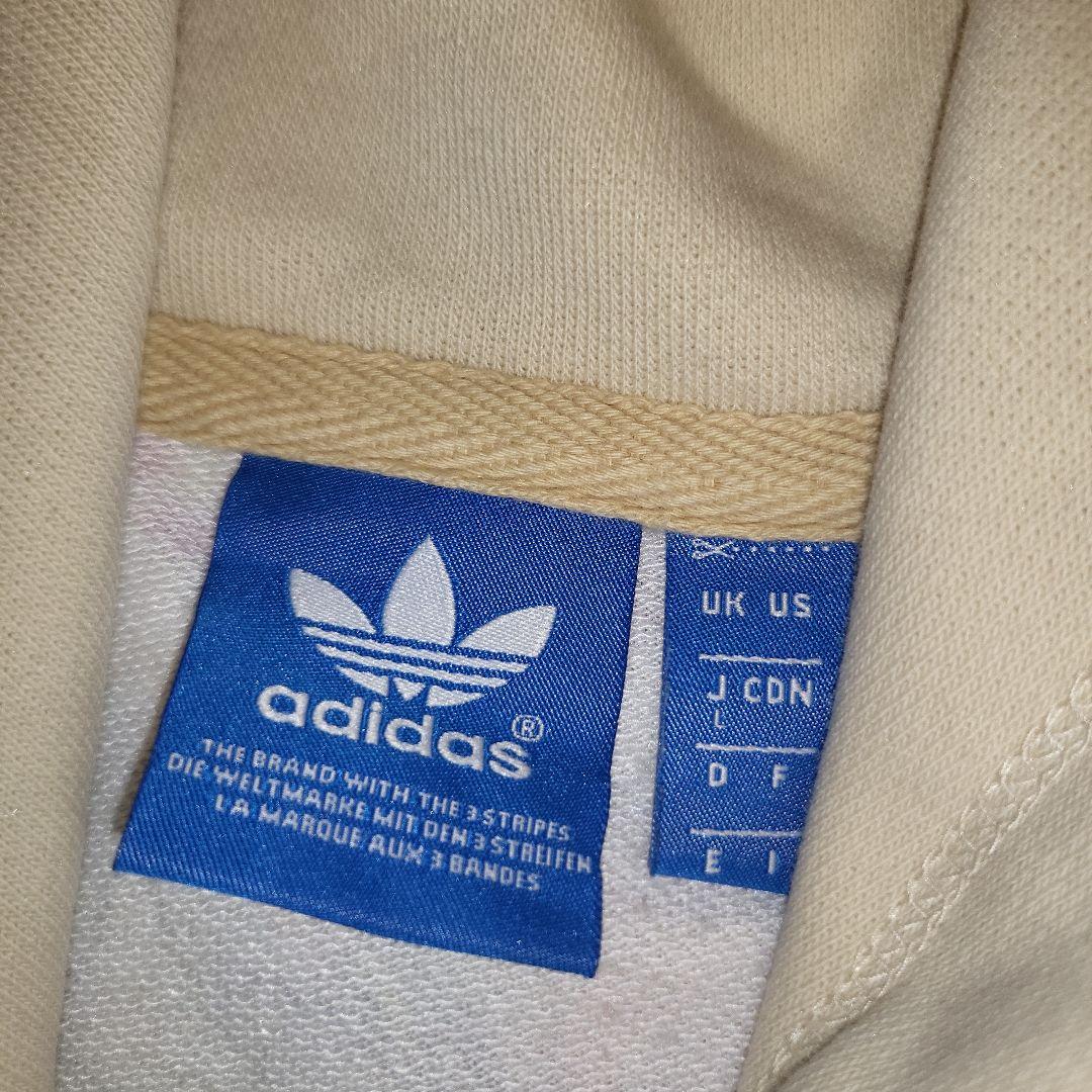 adidas × Farm 花柄 パーカー　トレフォイルフラワー　松村沙友理着用