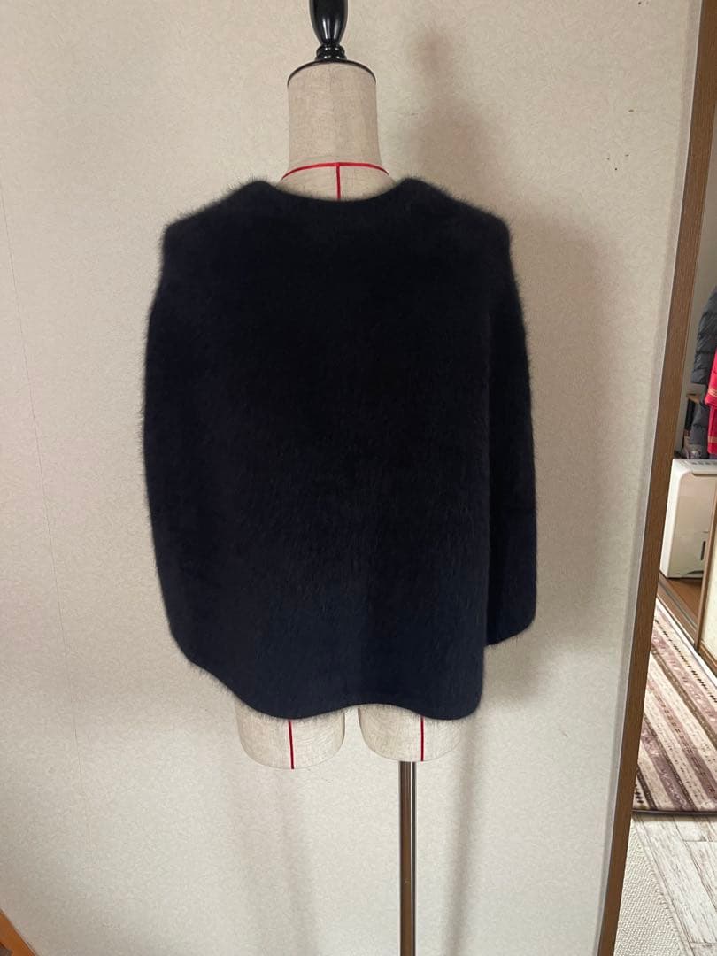 【美品】BEARDSLEY ビアズリー　ファーニットポンチョ　ブラック