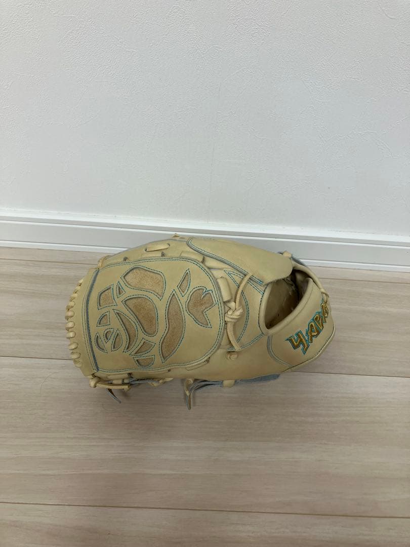 YABAIグローブ　硬式軟式兼用　投手用