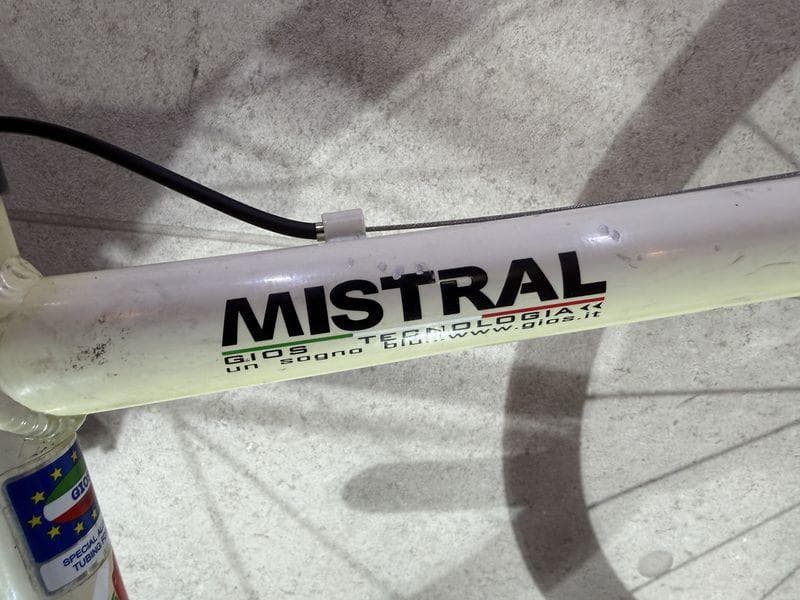 GIOS MISTRAL クロスバイク　アイボリー