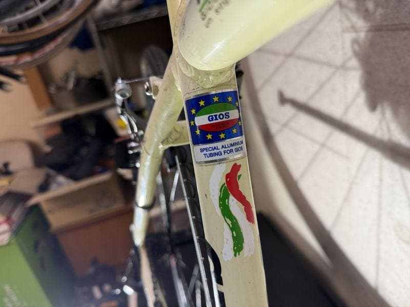 GIOS MISTRAL クロスバイク　アイボリー
