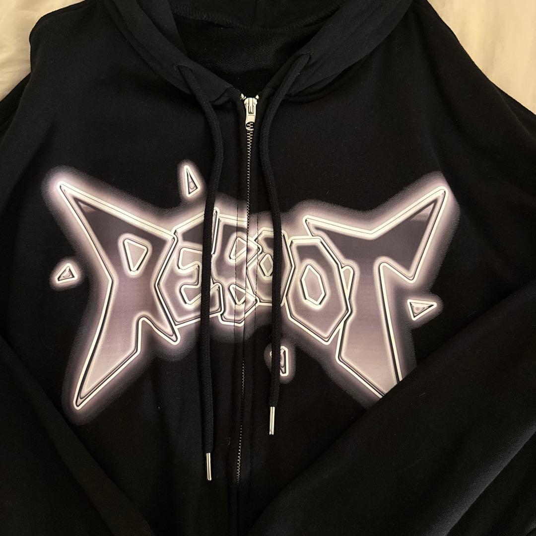 TREASURE TOUR REBOOT 2024 フーディー