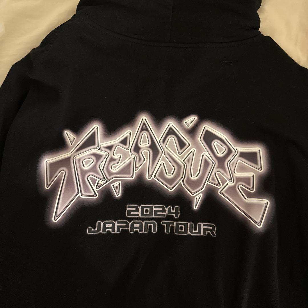TREASURE TOUR REBOOT 2024 フーディー