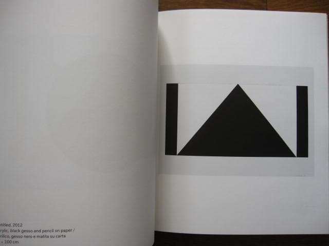 アート・デザイン・音楽 Carmen Herrera Works on Paper 2010-2012