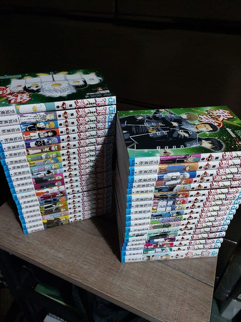 銀魂１巻から７７巻 全巻セット(ほぼ新品)