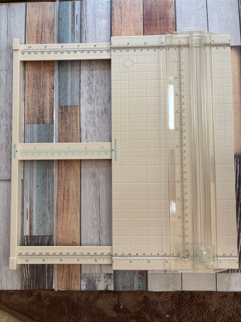 アルバム・スクラップ Martha Stewart Crafts Paper Trimmer