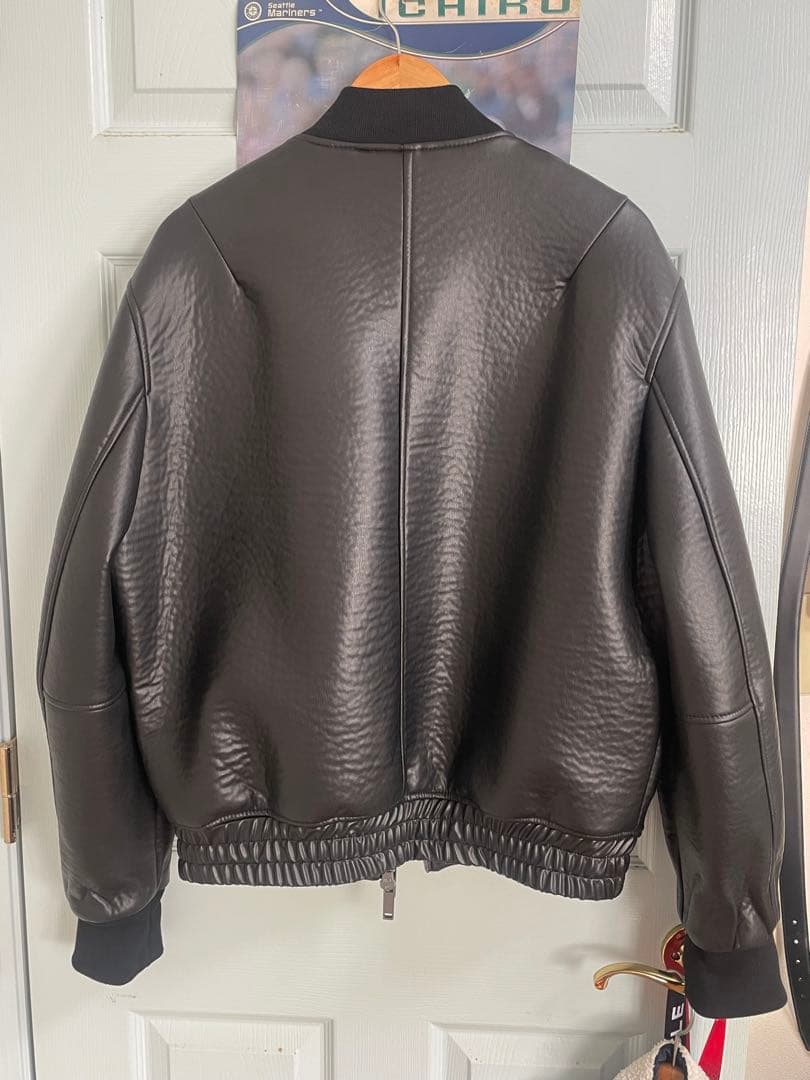 新品未使用 ZARA ブラック レザーボンバージャケット Lサイズ