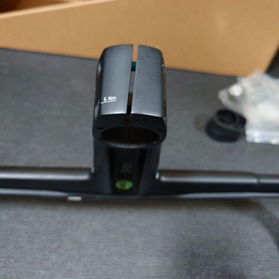 CANYON H11 エアロコックピット CF 410mm