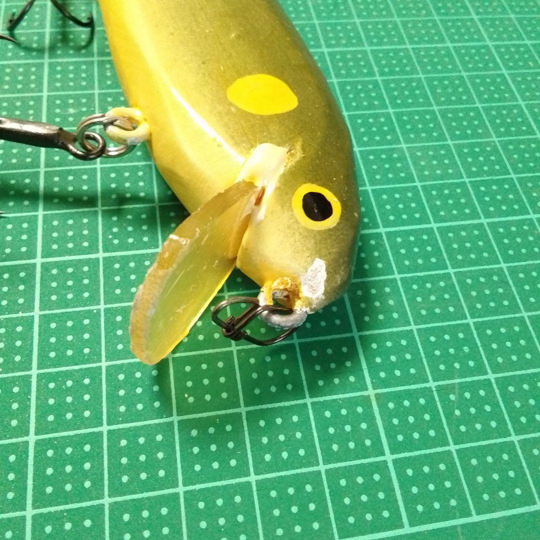 ACプラグ　　　　アユカラー