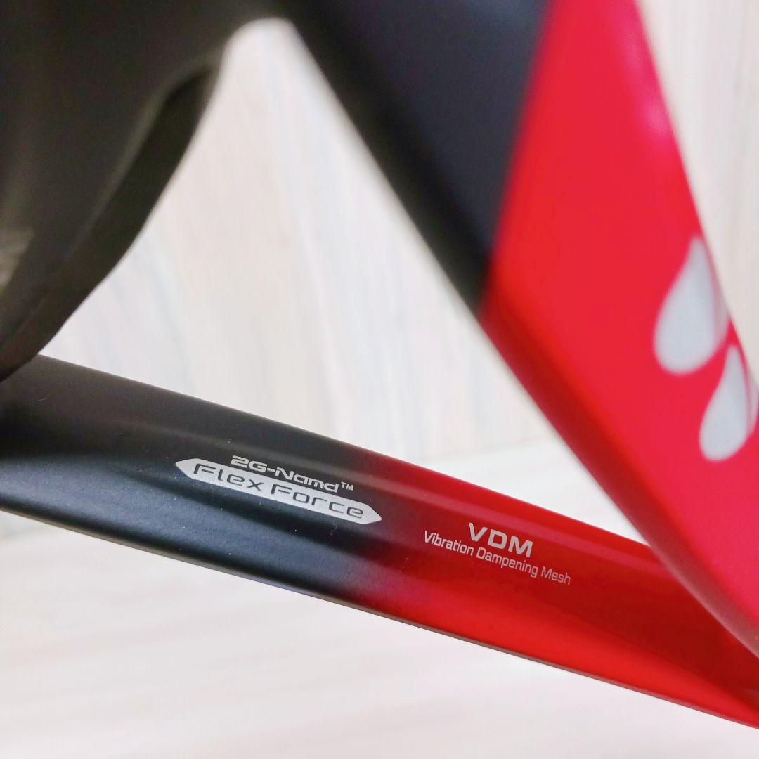 YONEX　VCORE 100　2023年モデル　硬式テニスラケット　G2