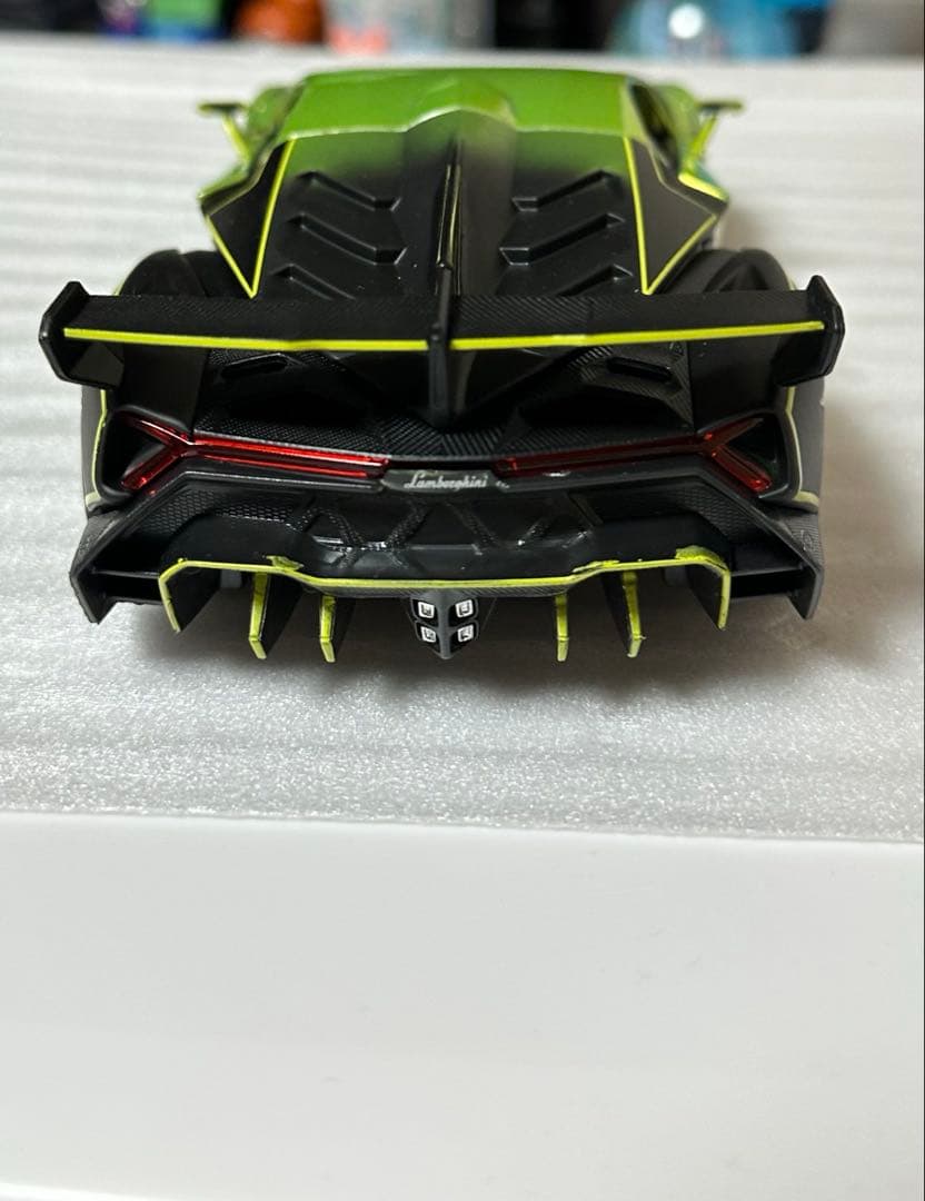 値下げ中！PINK SLIPS製ランボルギーニ アヴェンタドール 3台セット