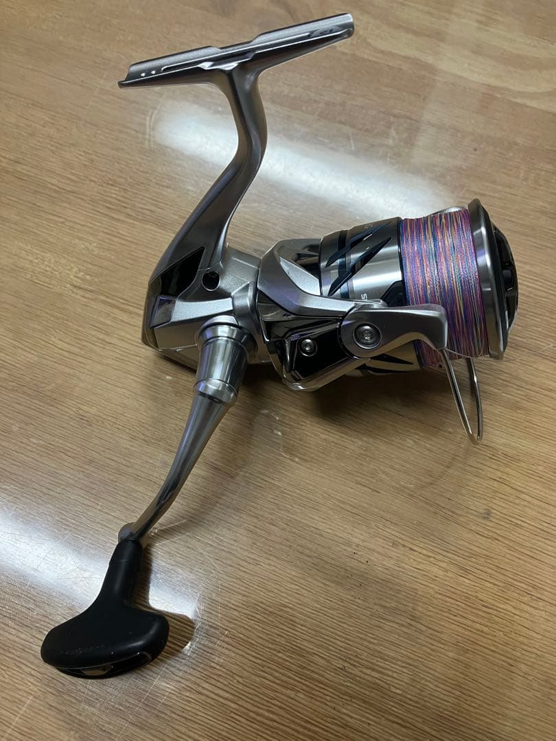 美品　SHIMANO STRADIC 4000MHG ゴメクサスハンドルノブ
