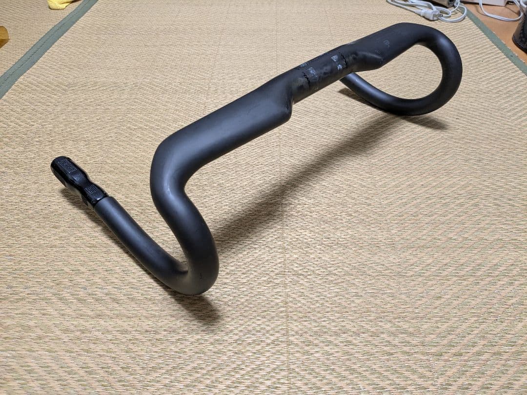 サーヴェロ　HB13　カーボンハンドル　中古　幅（芯-芯）420mm