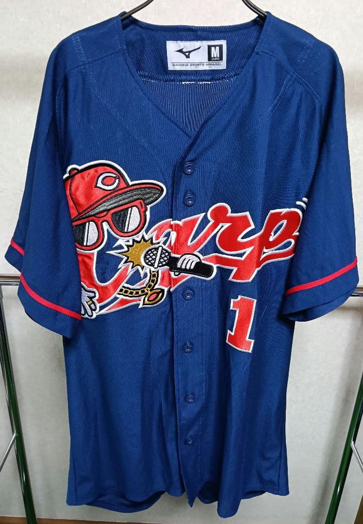 ミズノ 広島カープ 鈴木誠也 ドッカンユニフォーム M 限定品