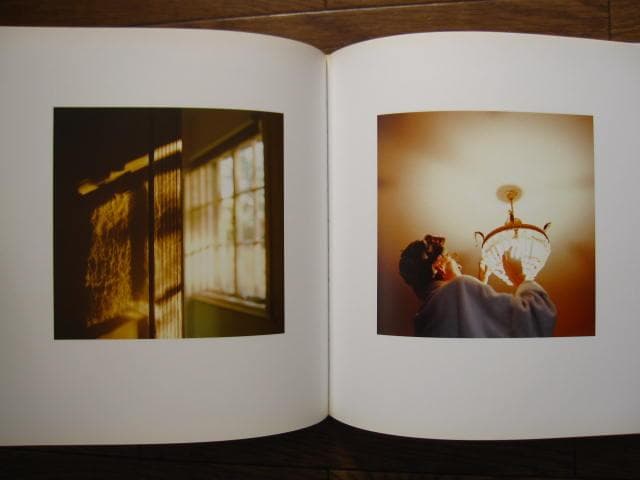 Still Here　Lydia Goldblatt