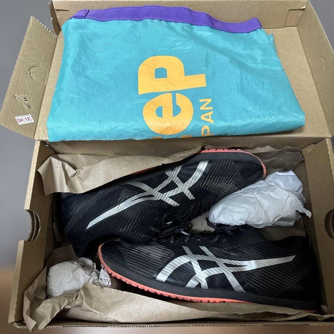 asics ウィンドスプリント3 紐は変更してあります