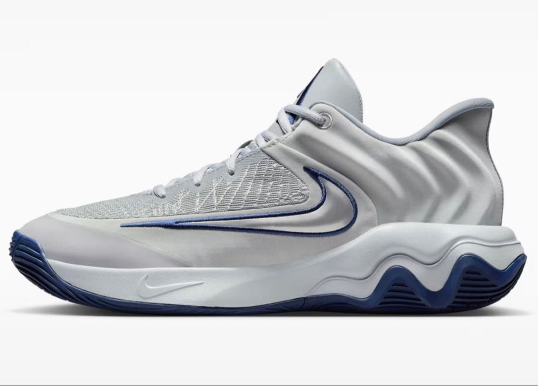 Nike ヤニス・イモータリティ4 グレー　30cm
