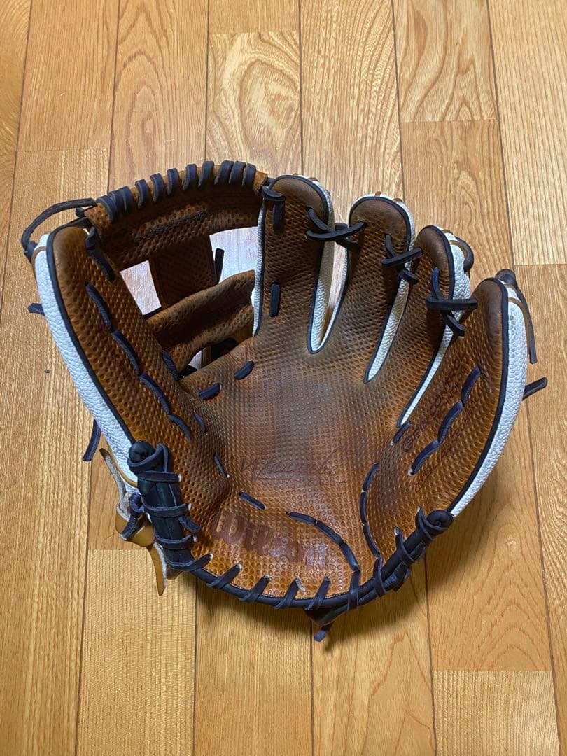 wilson ウィルソン　内野手用 デュアル 86型 小指２本入れ型