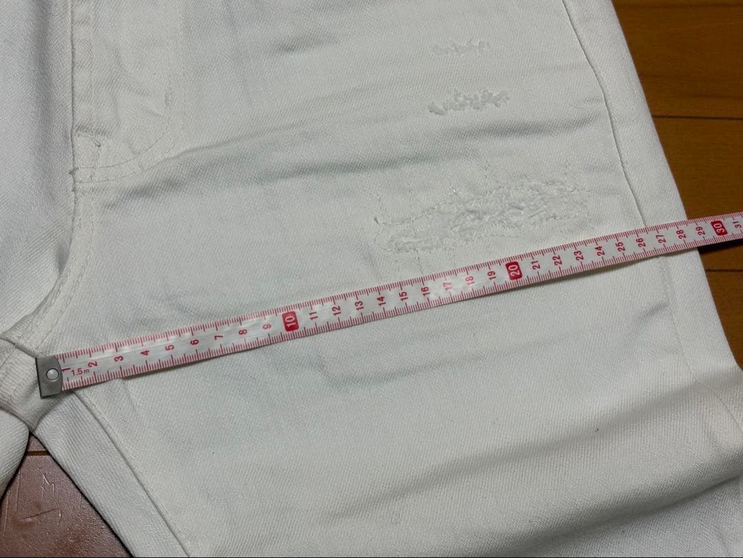【未使用】31 AGジーンズ AG JEANS ホワイト　ダメージ加工