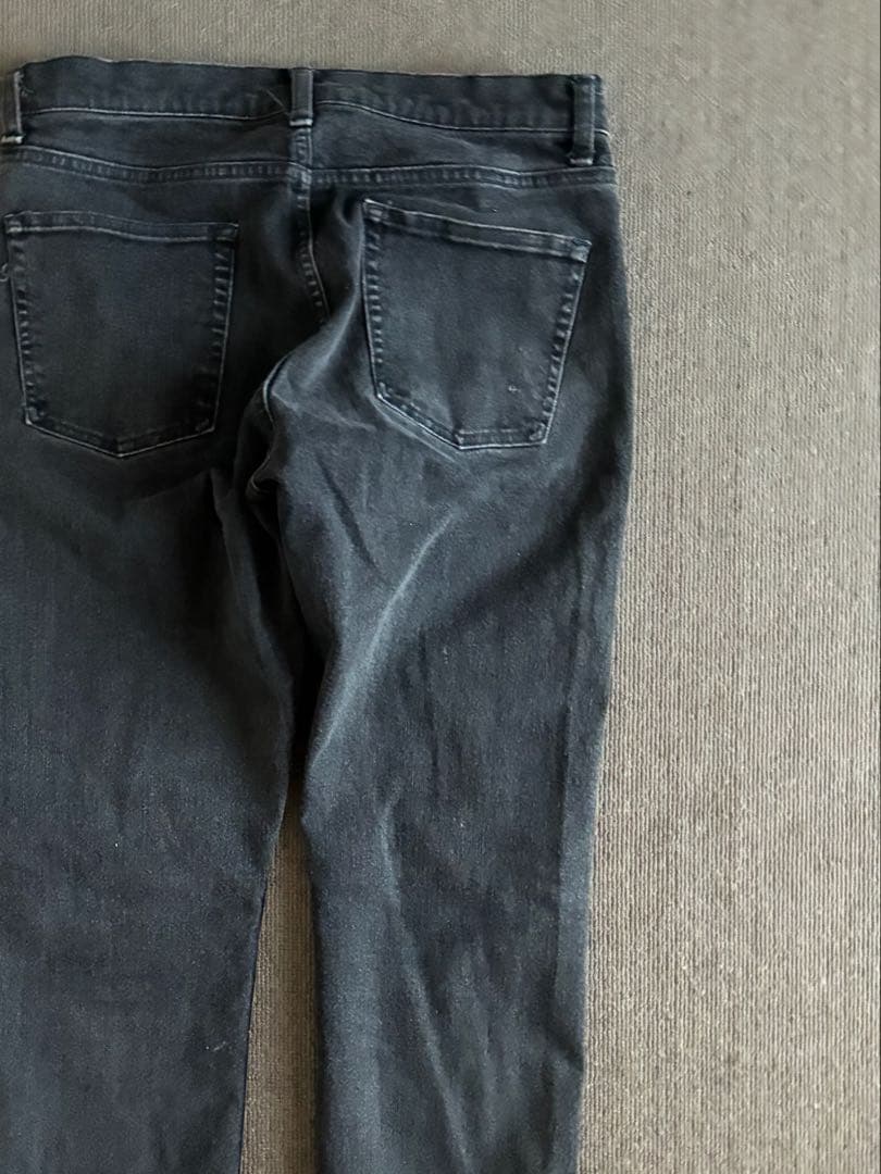 TAPERED SLIM STRAIGHT BLACK DENIMロンハーマン