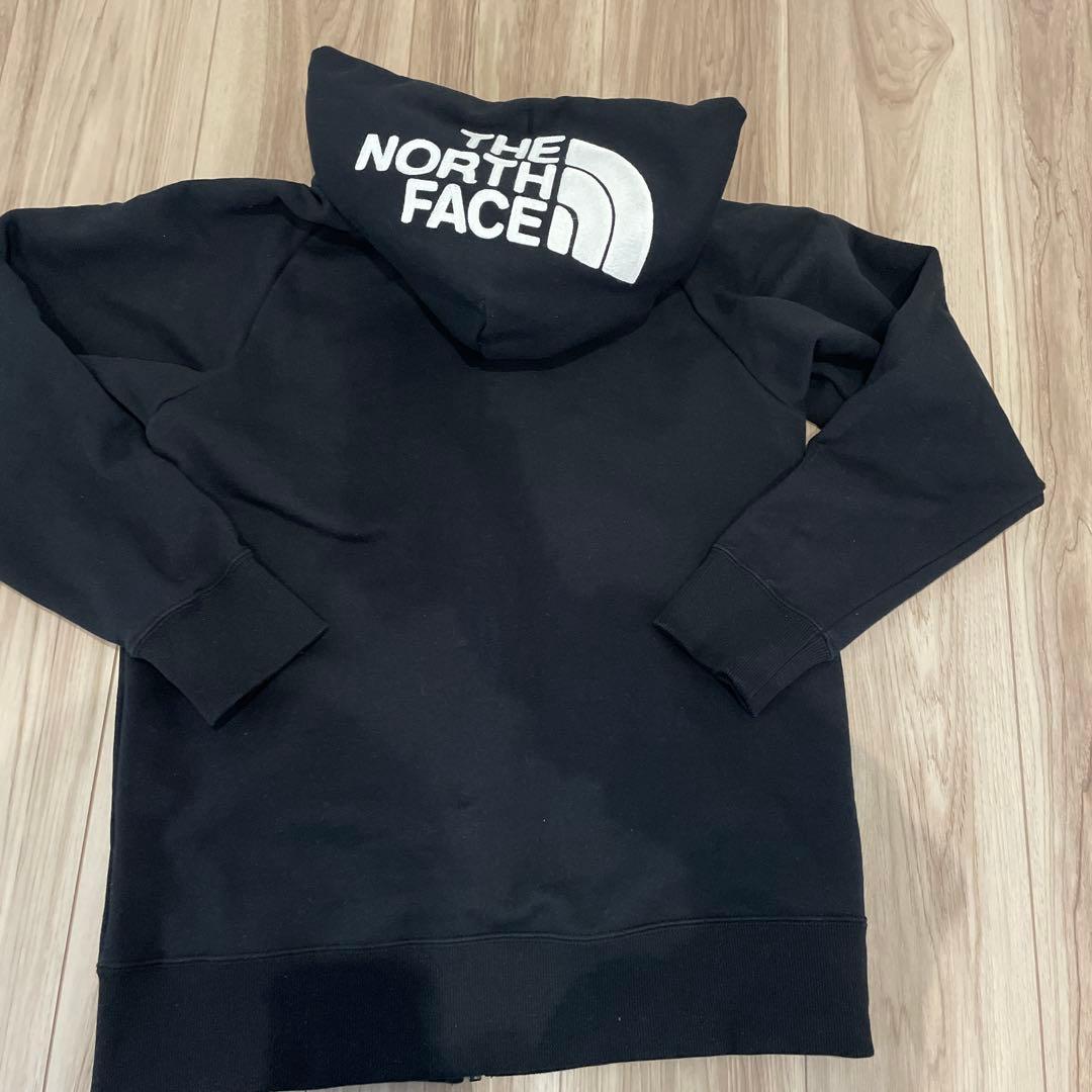 【未使用】THE NORTHFACE パーカー　XL