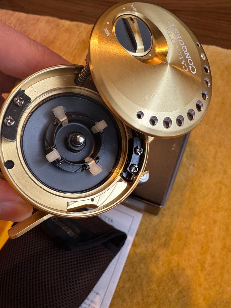 リール SHIMANO CALCUTTA CONQUEST 201XG