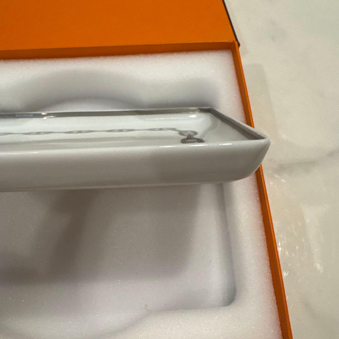 HERMES チェーンモチーフ 陶器の皿