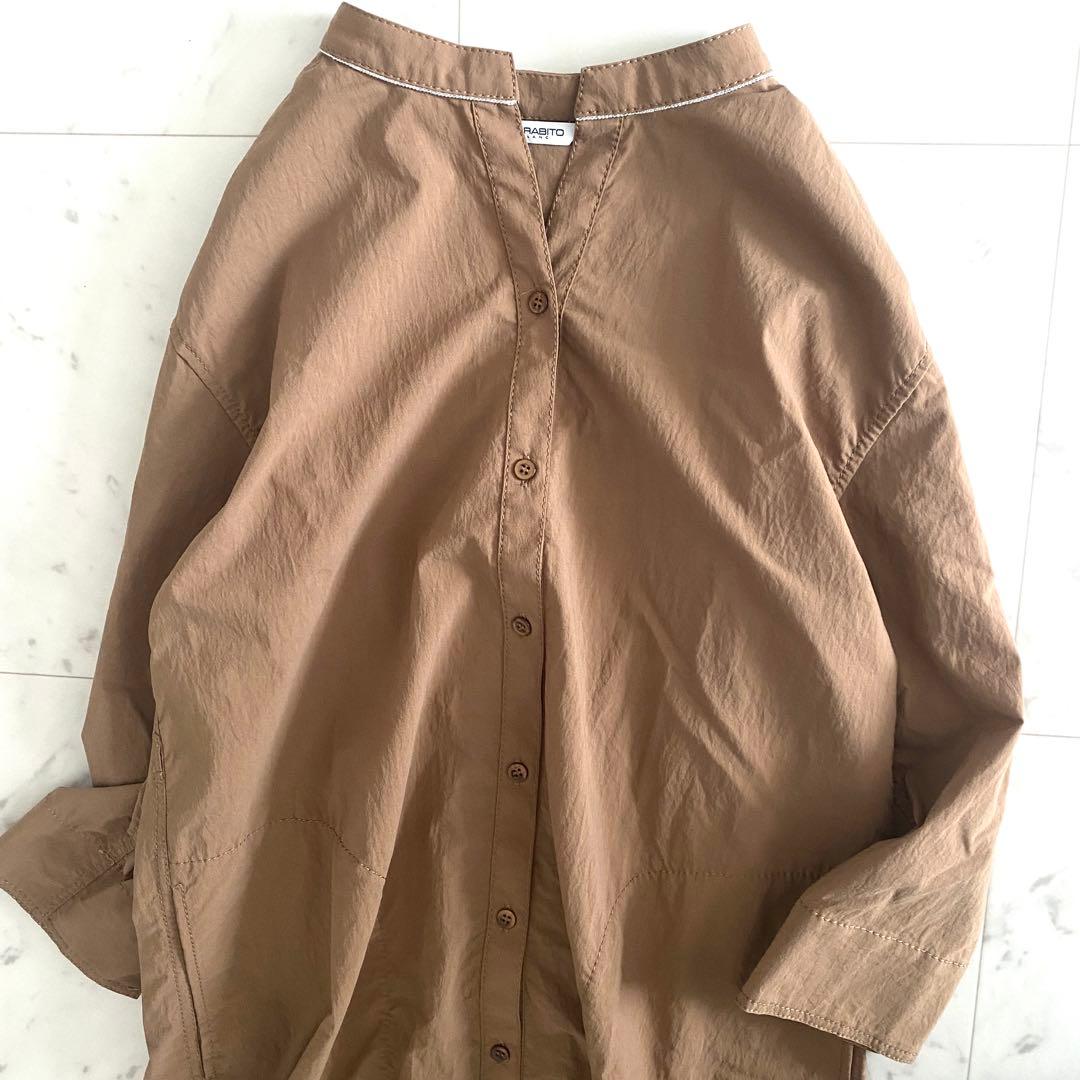 美品 モラビト ボールチェーン装飾マキシ丈シャツワンピース 牛革ロゴワッペン