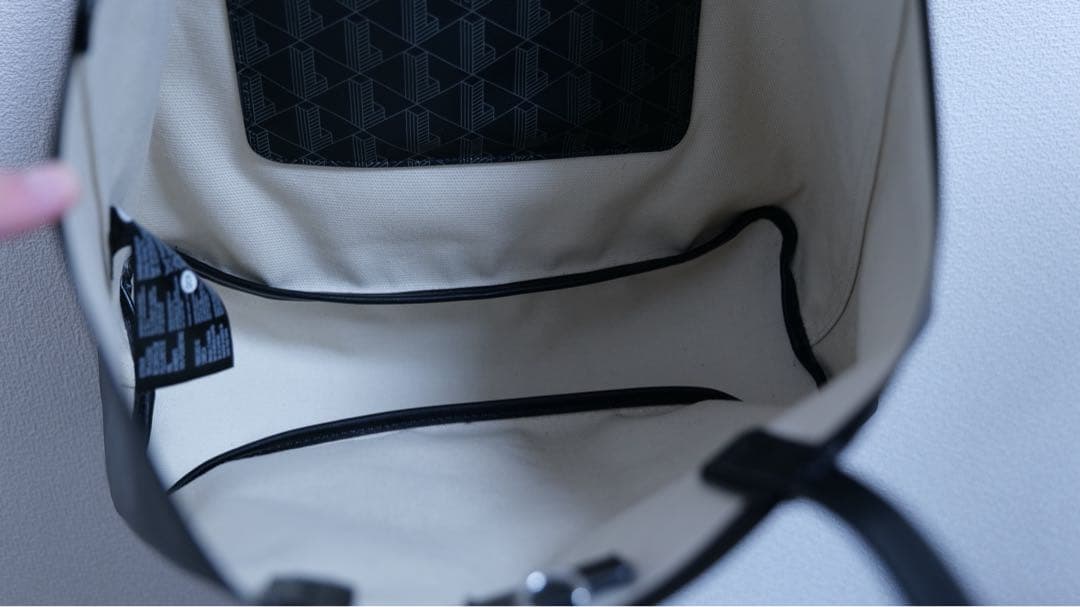 【未使用】LACOSTE トートバッグ 黒 A4収納 通勤通学