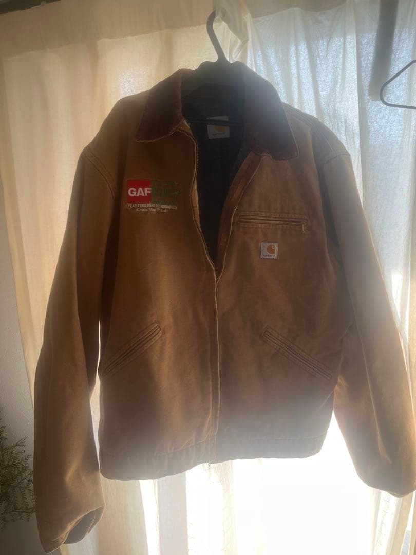 Carhartt GAFロゴブラウンジャケット