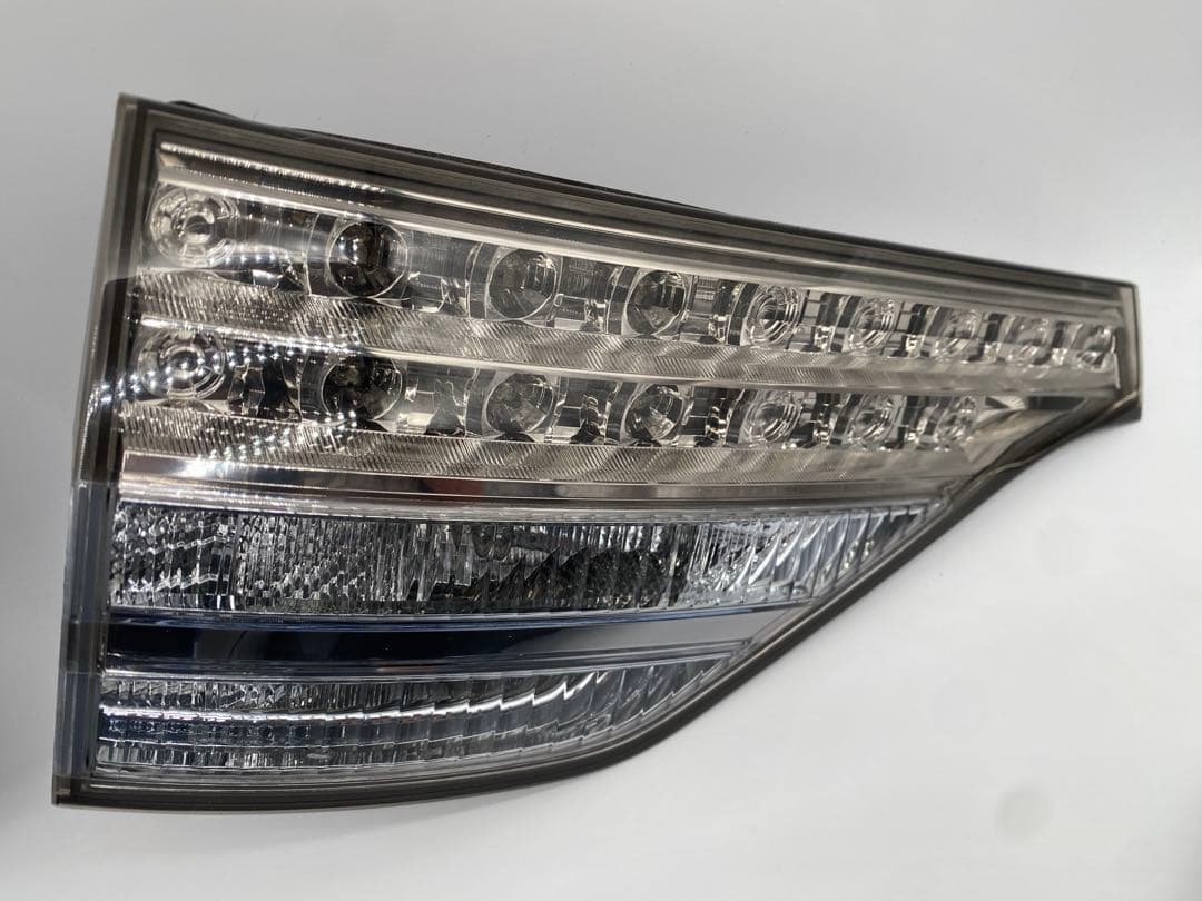 トヨタ エスティマ 50系 LEDテールランプ左右セット　ACR50 GSR55