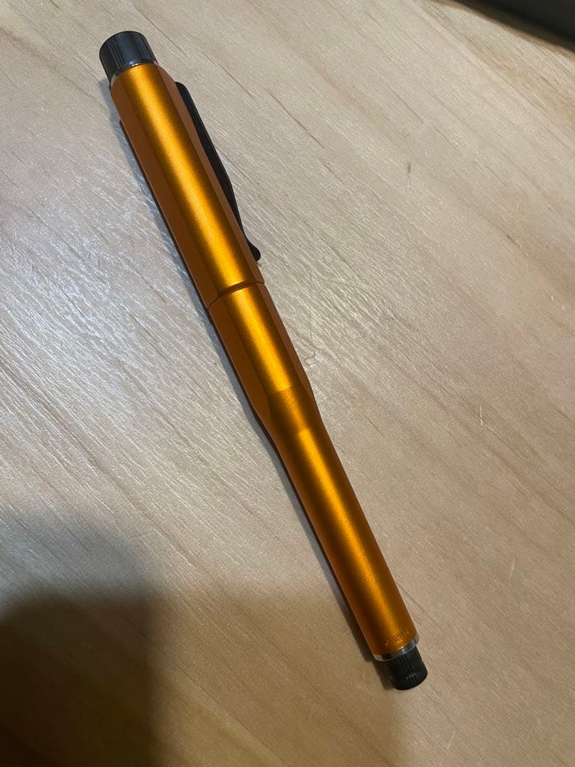 KURUTOGA DIVE クルトガダイブ トワイライトオレンジ　美品