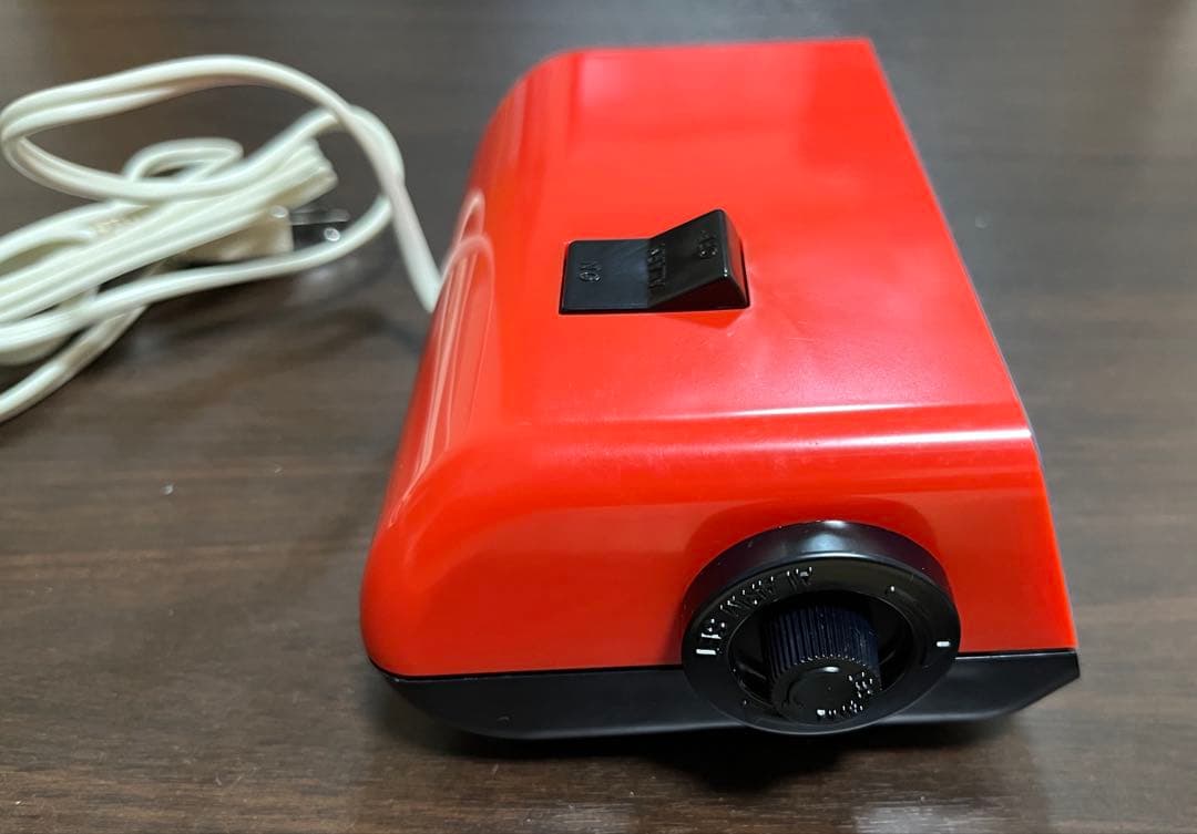 シチズン デジタル電気時計 パタパタ時計　ハイリーフ　カーチス　￼￼赤