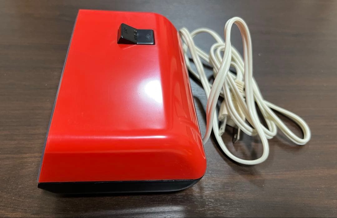 シチズン デジタル電気時計 パタパタ時計　ハイリーフ　カーチス　￼￼赤