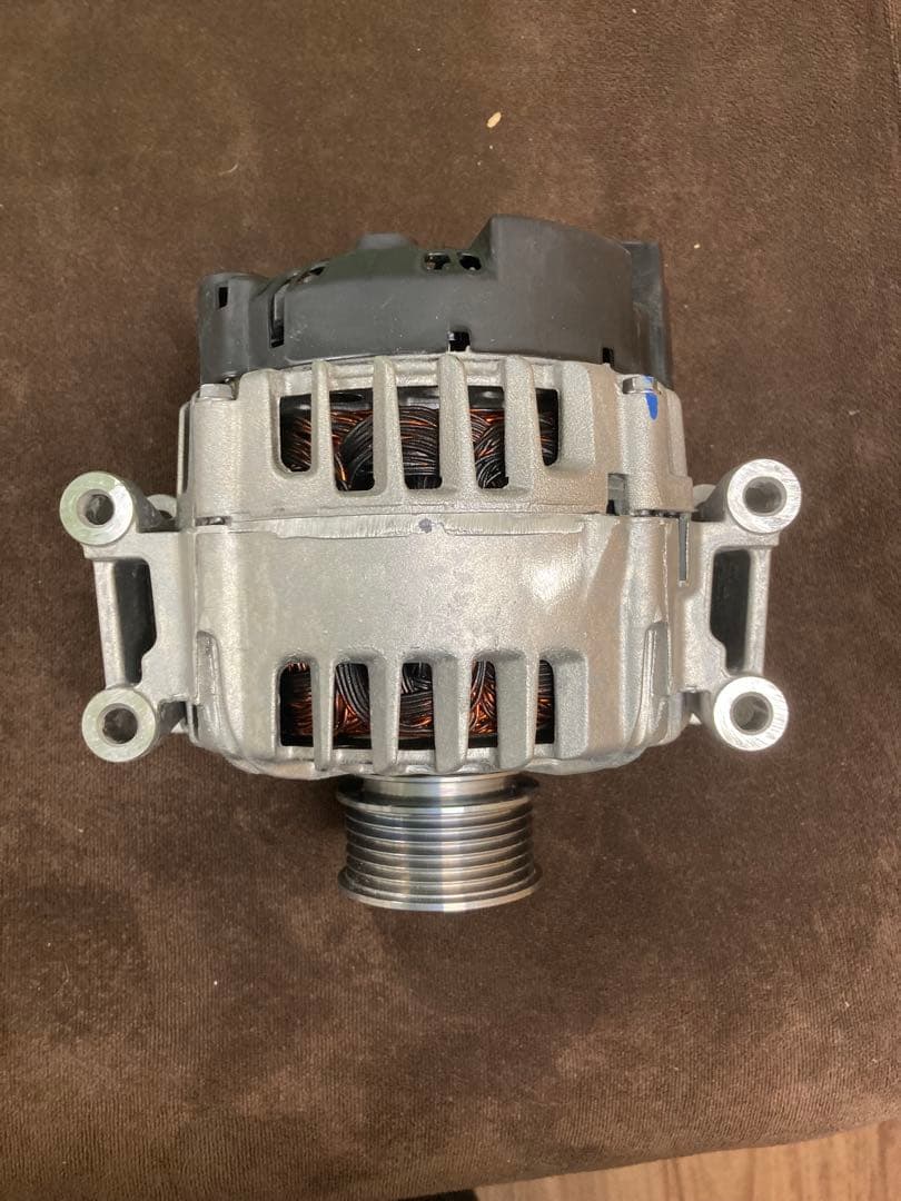 オルタネーター　ゴルフ6 valeo 439822