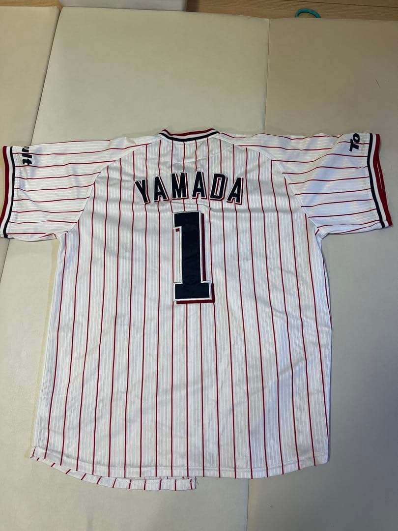 【Mサイズ】東京ヤクルトスワローズユニフォーム 山田哲人