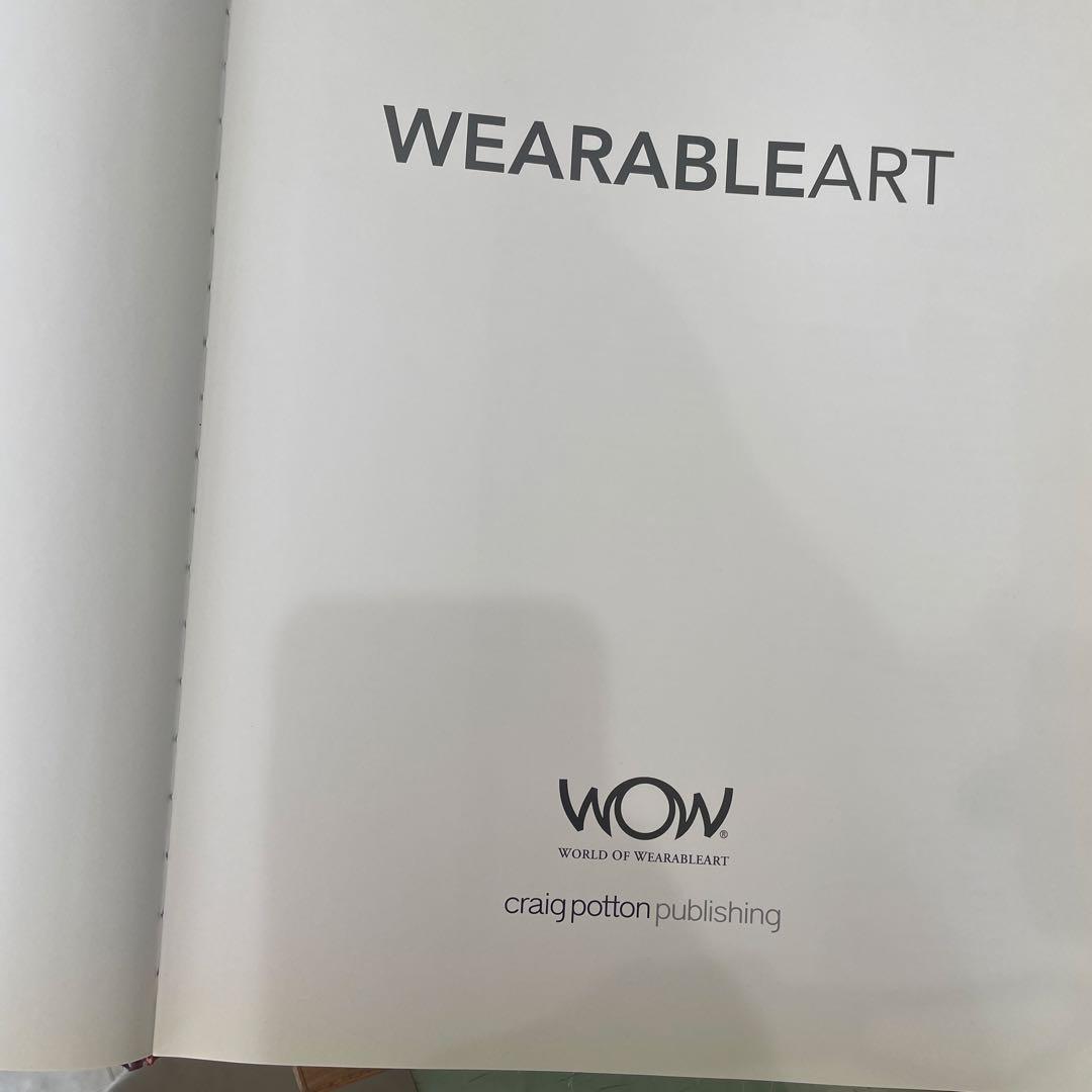 洋書 WEARABLE ART - Craig Potton Publishing