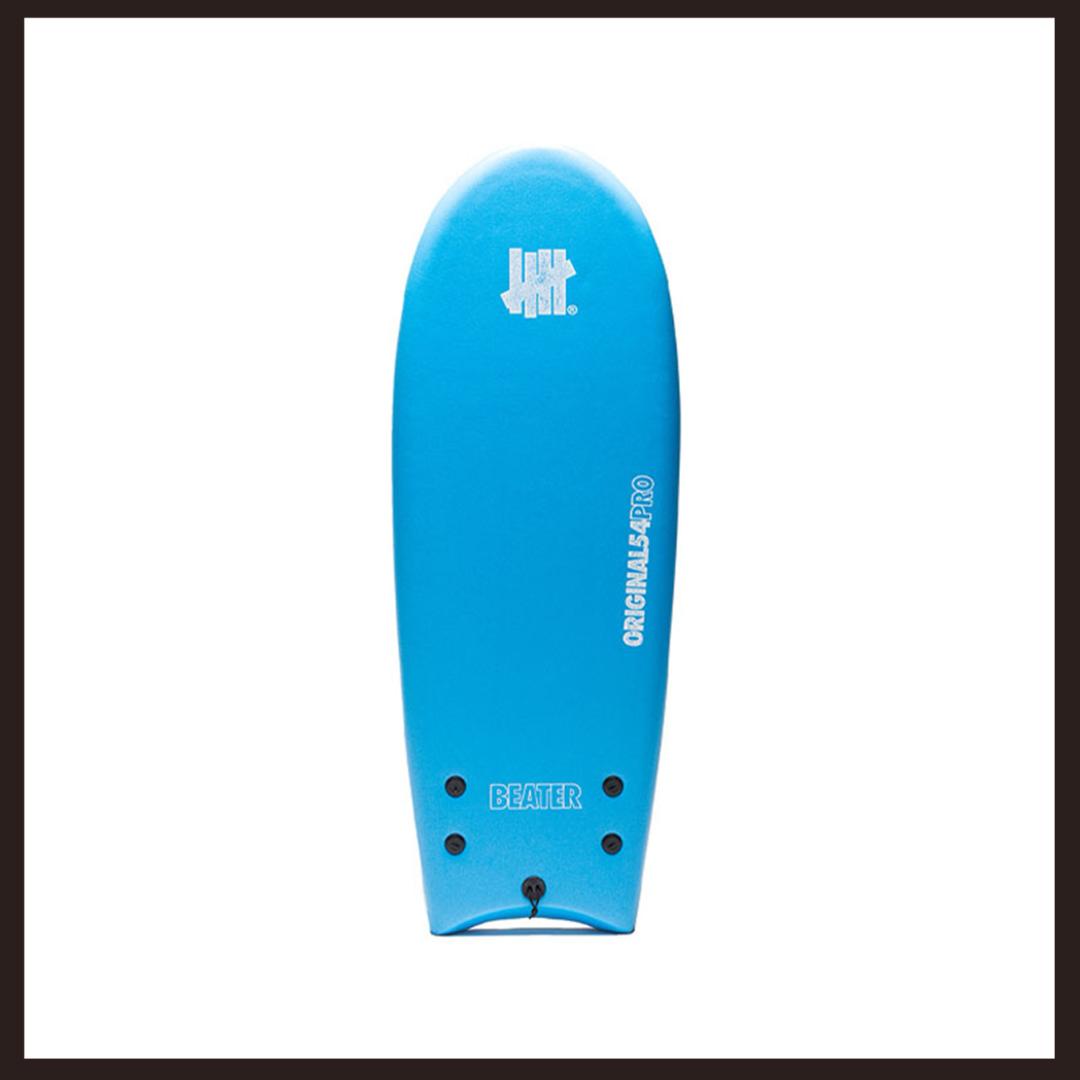 ○★新品未使用 UNDEFEATED X CATCH SURF 軽量ボディボード