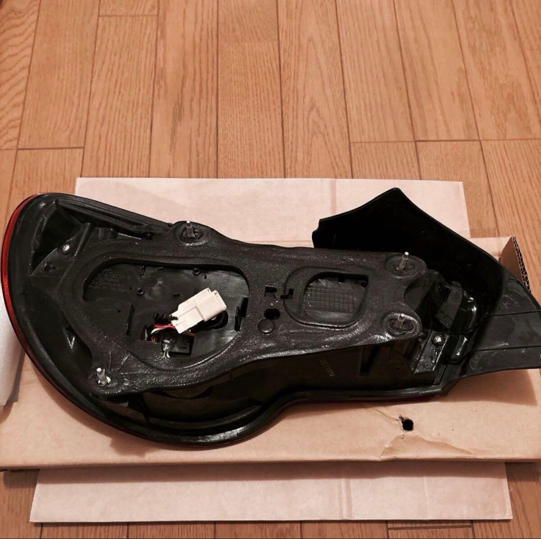 TOM’S LEDテールランプ ZN6 ZC6