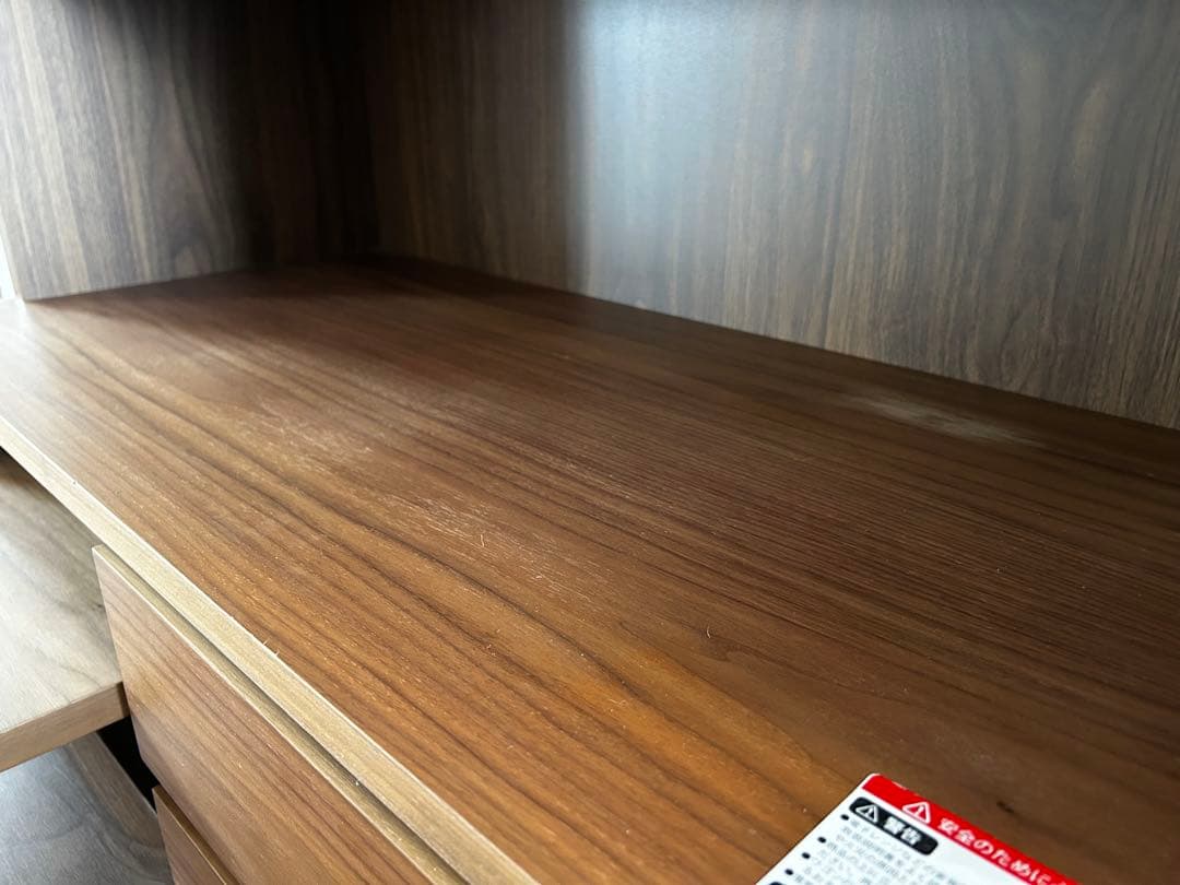 無印良品　木製カップボード・ウォールナット材幅８８×奥行４４×高さ１７５．５ｃｍ