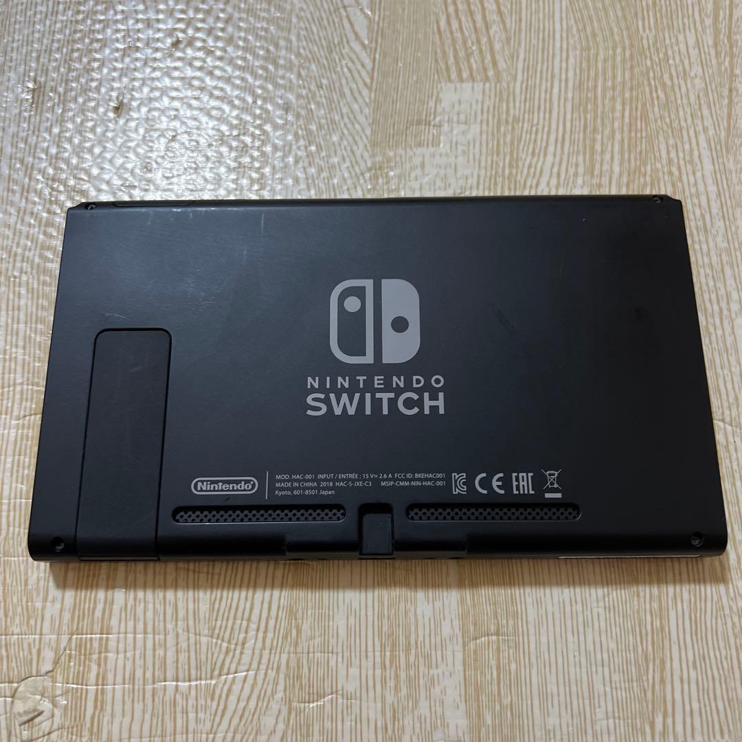 Nintendo Switch本体　ニンテンドー　任天堂￼