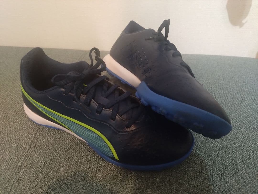 PUMA KING サッカートレーニングシューズ ネイビー/グリーン