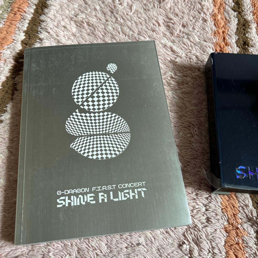 G-DRAGON SHINE A LIGHT LIVE DVD 初回　權志龍