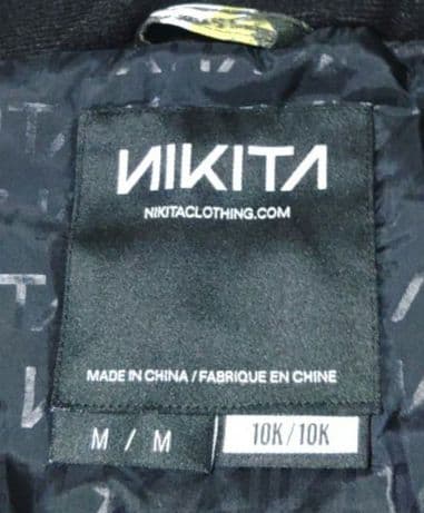 NIKITAスノーボードウェア 花柄 上下セット新品・未使用　 M (150？)