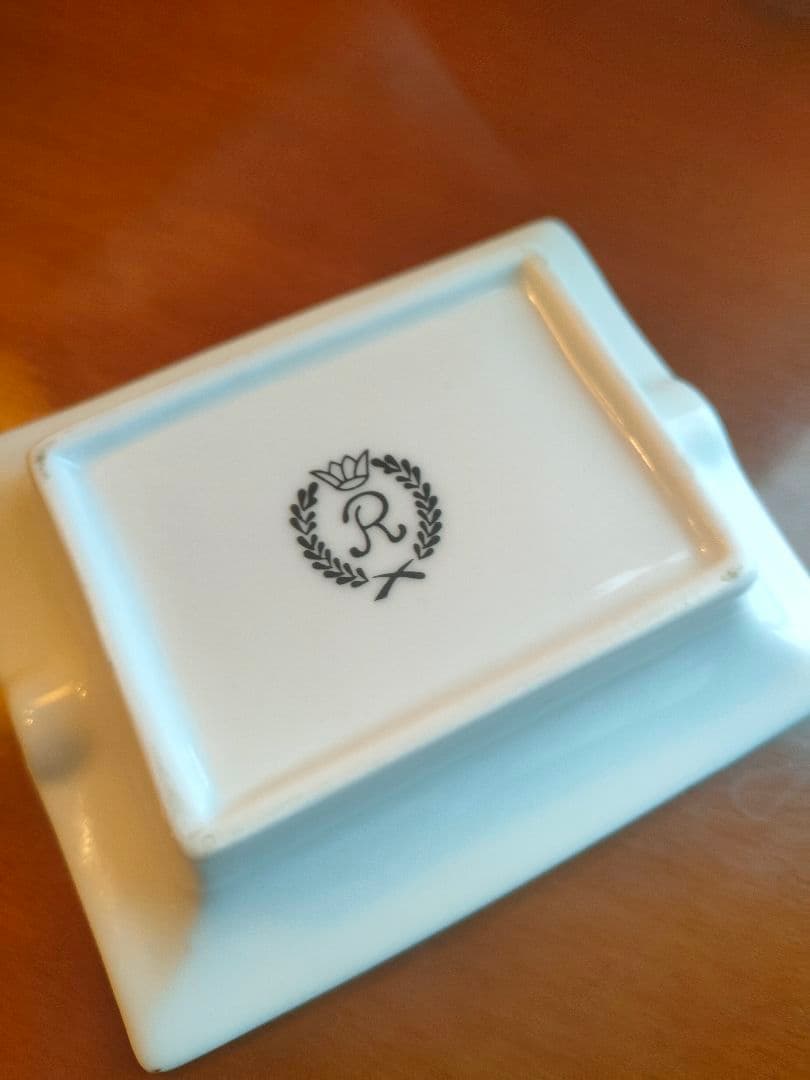 希少ハビランドアンピアトリスユージェニーアッシュトレイ9.5cm ×11.5cm