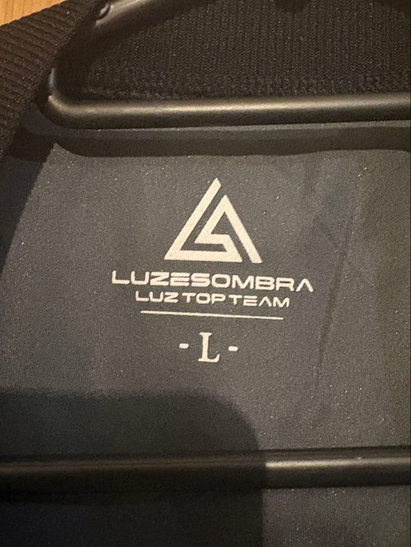 ウェア LUZ e SOMBRA LTT LANDSCAPE GELANOTS TOP